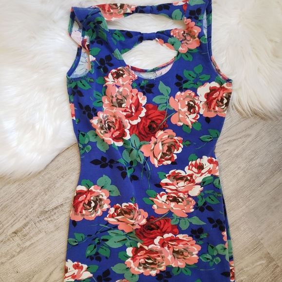 Bodycon floral minidress from Forever 21 - Picture 2 of 5